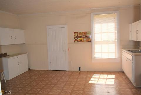 704 Elm St, Lagrange, GA 30240 photo 7