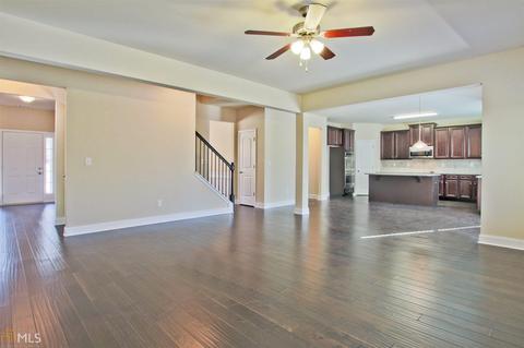 10 Barcelona Dr, Covington, GA 30016 photo 11