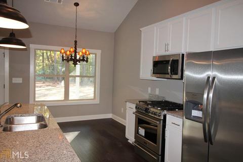 1070 Matthew Ln, Madison, GA 30650 photo 3