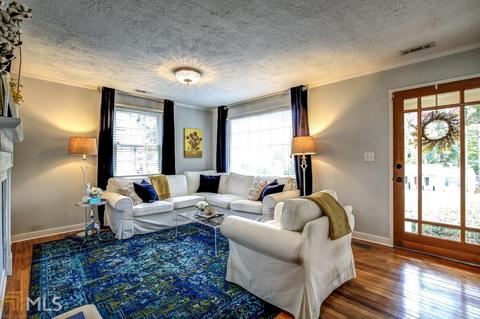 1812 Hickory Rd, Atlanta, GA 30341 photo 4