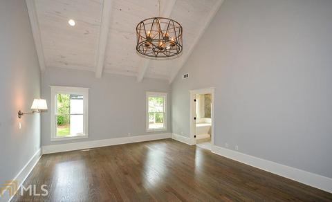 2864 Georgian Dr W, Chamblee, GA 30341 photo 14