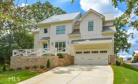 2864 Georgian Dr W, Chamblee, GA 30341 photo 1