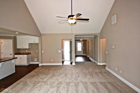99 Hannah Way, Commerce, GA 30529 photo 4