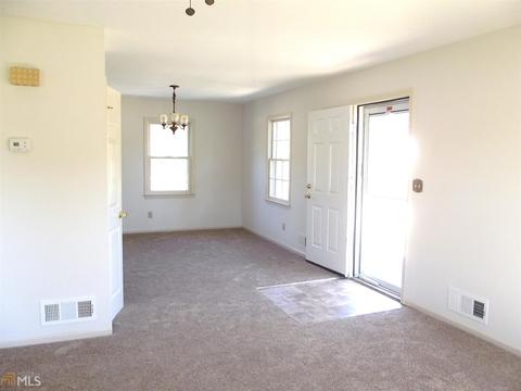 1230 Fairview Dr, Monroe, GA 30656 photo 3