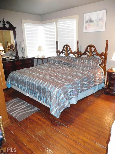 808 E Line St, Calhoun, GA 30701 photo 7