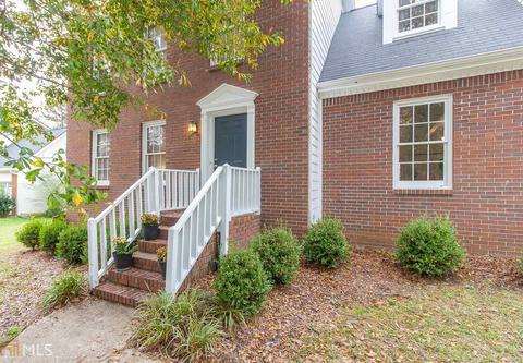2011 Hutton Dr, Grayson, GA 30017 photo 2