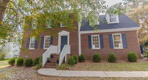 2011 Hutton Dr, Grayson, GA 30017 photo 1