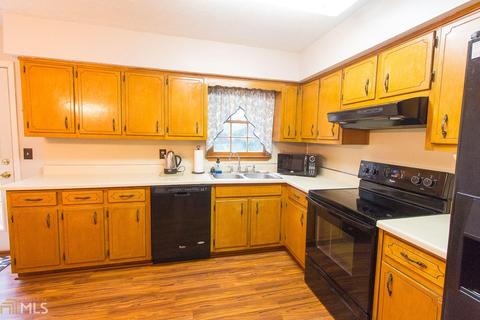 2011 Hutton Dr, Grayson, GA 30017 photo 14