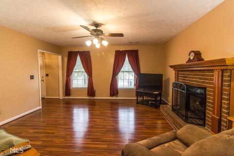 2011 Hutton Dr, Grayson, GA 30017 photo 7