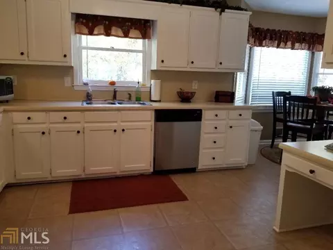 55 Radcliffe Trce, Covington, GA 30016 photo 9