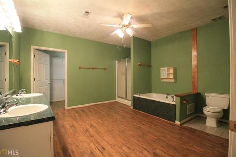 706 Rocky Point Rd, Covington, GA 30014 photo 14