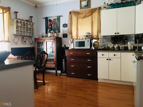 460 E 3rd St, Rome, GA 30161 photo 9