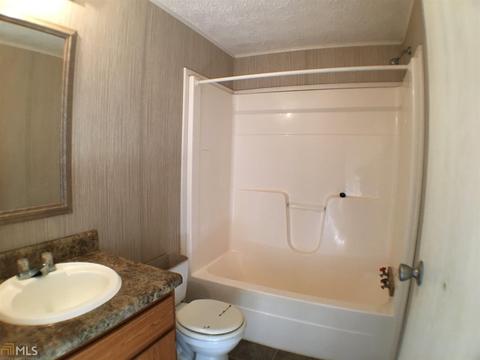 1638 N Hicks Rd, Toccoa, GA 30577 photo 8