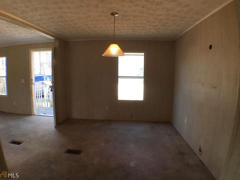 1638 N Hicks Rd, Toccoa, GA 30577 photo 3