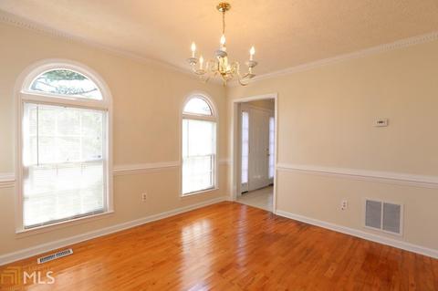 115 Orchard Rd, Rex, GA 30273 photo 5