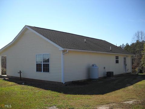 105 Maxwell Rd, Toccoa, GA 30577 photo 5