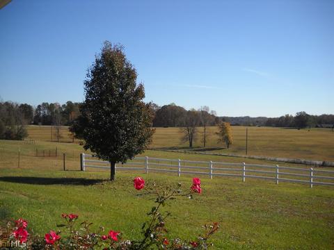 105 Maxwell Rd, Toccoa, GA 30577 photo 23