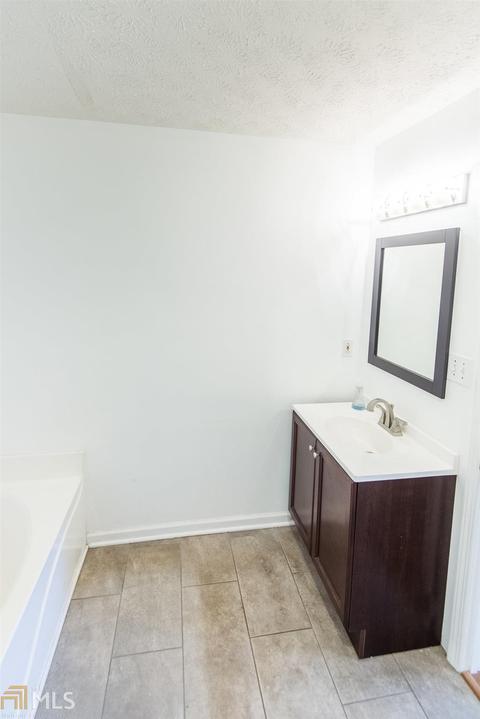252 Veal Rd, Covington, GA 30016 photo 12