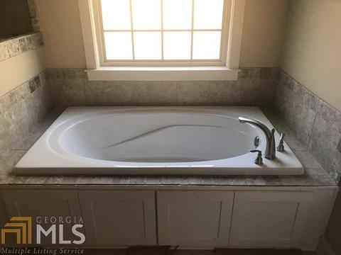 100 Millridge Dr, Lagrange, GA 30240 photo 8