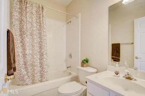 4210 Suwanee Bend Dr, Suwanee, GA 30024 photo 27