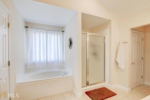 4210 Suwanee Bend Dr, Suwanee, GA 30024 photo 31