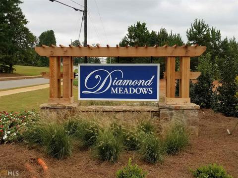 7024 Diamond Dr, Rex, GA 30273 photo 2