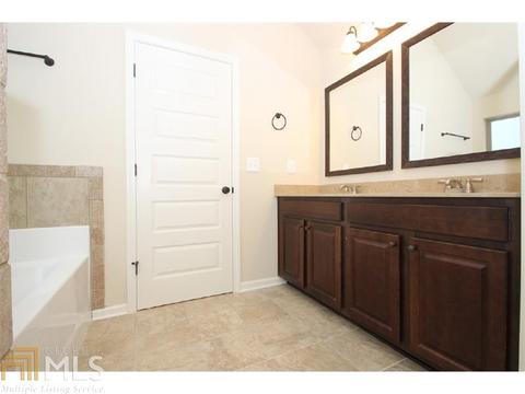 7030 Diamond Dr, Rex, GA 30273 photo 25