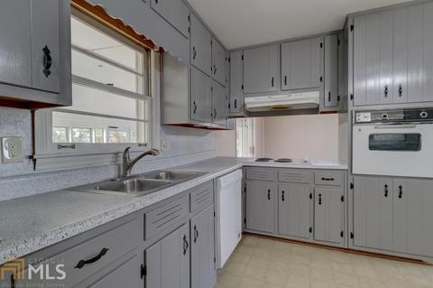 6317 Brookshaw, Morrow, GA 30260 photo 4