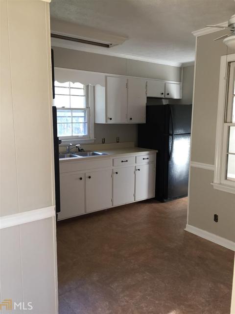 224 E Lakeview Dr, Lagrange, GA 30240 photo 9