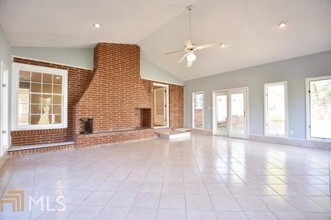 57 E Georgia, Comer, GA 30629 photo 23