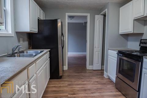 90 The Fls, Covington, GA 30016 photo 12