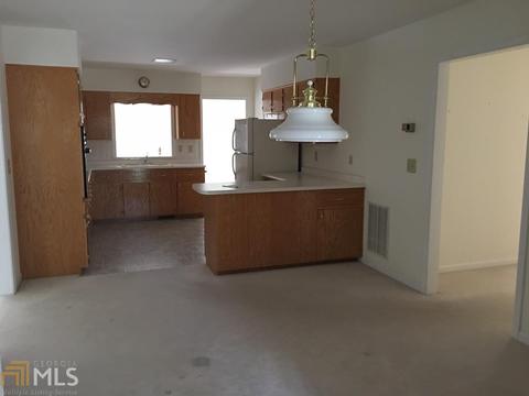 286 Beaverbrook, Toccoa, GA 30577 photo 3
