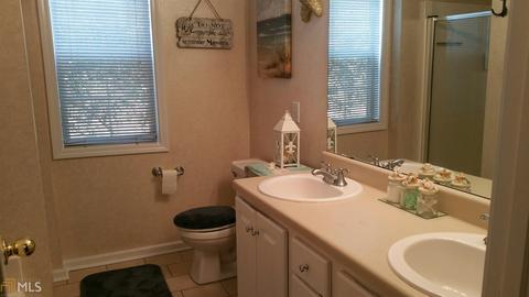 240 Falls Xing, Covington, GA 30016 photo 17