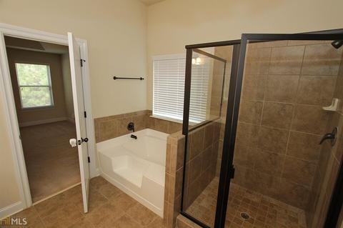 2942 Dobbs Ct, Buford, GA 30519 photo 17