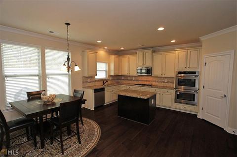 2942 Dobbs Ct, Buford, GA 30519 photo 9