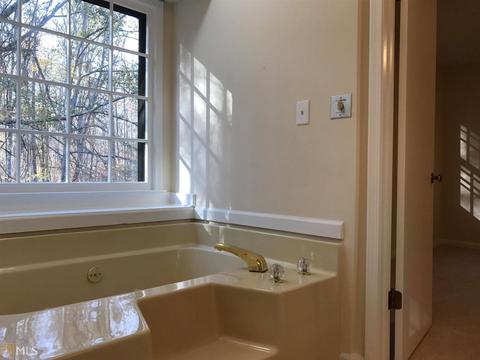210 Lakeside Dr, Covington, GA 30016 photo 13