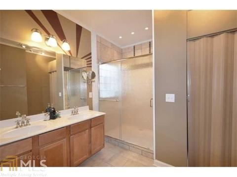 680 Moonlight Way, Suwanee, GA 30024 photo 10