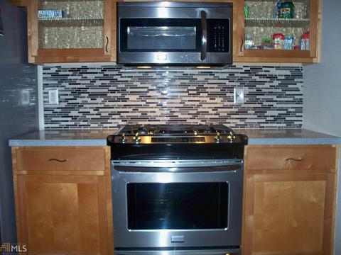 680 Moonlight Way, Suwanee, GA 30024 photo 3