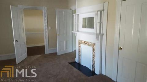23 E Wright St, Winder, GA 30680 photo 5