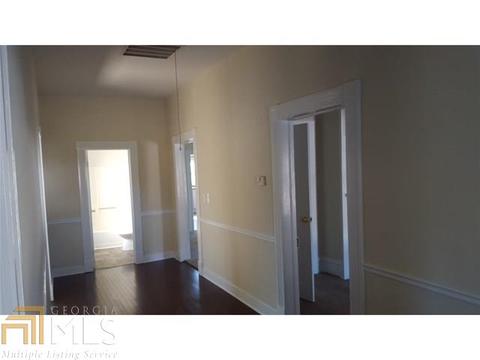 23 E Wright St, Winder, GA 30680 photo 10