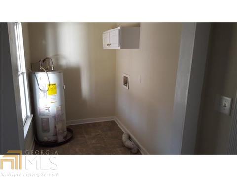 23 E Wright St, Winder, GA 30680 photo 18