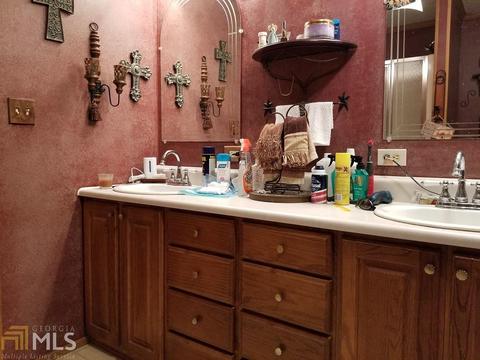 2263 Willis Rd, Barnesville, GA 30204 photo 11