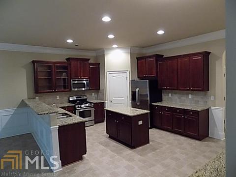 140 Luke, Hampton, GA 30228 photo 8