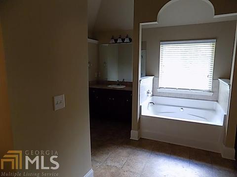 140 Luke, Hampton, GA 30228 photo 20