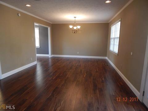 209 Lake Forest Dr, Lagrange, GA 30240 photo 5