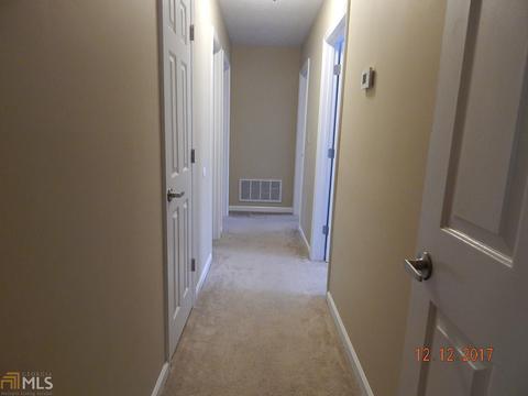 209 Lake Forest Dr, Lagrange, GA 30240 photo 6