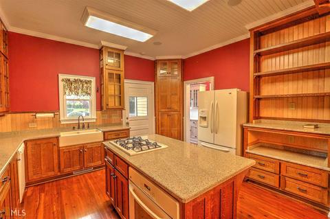 826 S Main St, Madison, GA 30650 photo 11