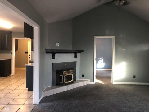 526 Honeysuckle Dr, Thomaston, GA 30286 photo 9