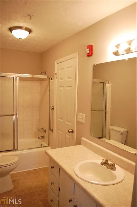 13591 Brown Bridge Rd, Covington, GA 30016 photo 11