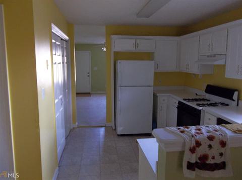 1442 N Hampton, Hampton, GA 30228 photo 4